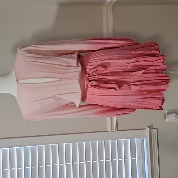 Mainstrip Ombre Dress - Picture 4 of 9